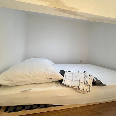 Studio Mezzanine Centre-Ville #12 土伦 外观 照片
